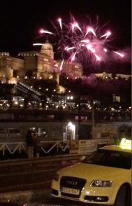 Fuegos artificiales pedida Budapest - Cómo organizar una pedida de mano
